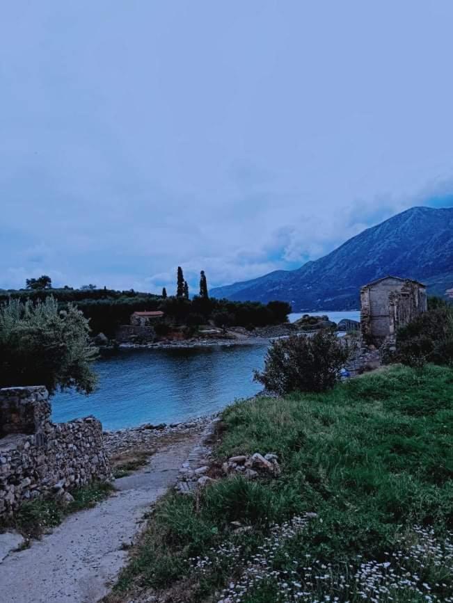 Villa Smaragda Liménion Buitenkant foto