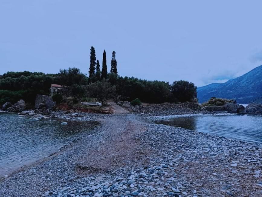 Villa Smaragda Liménion Buitenkant foto