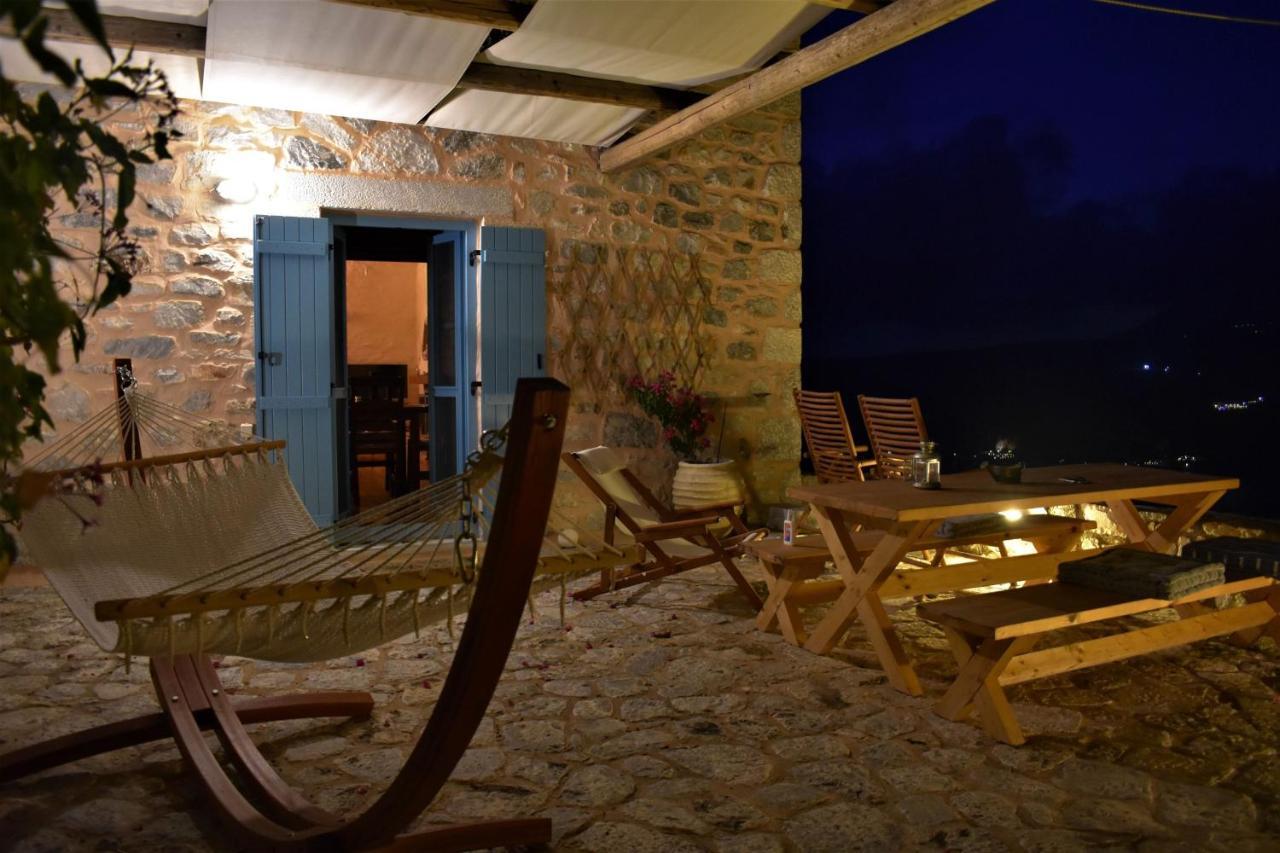 Villa Smaragda Liménion Buitenkant foto