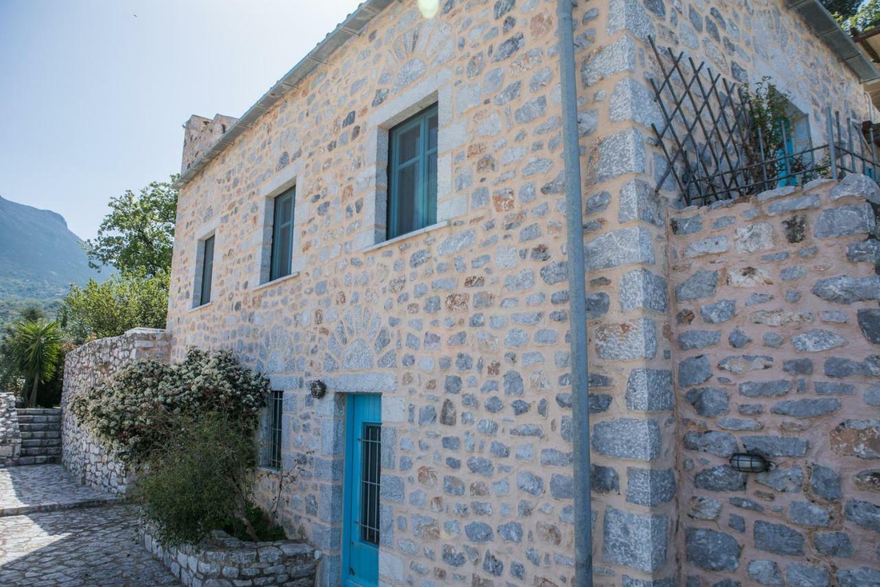 Villa Smaragda Liménion Buitenkant foto
