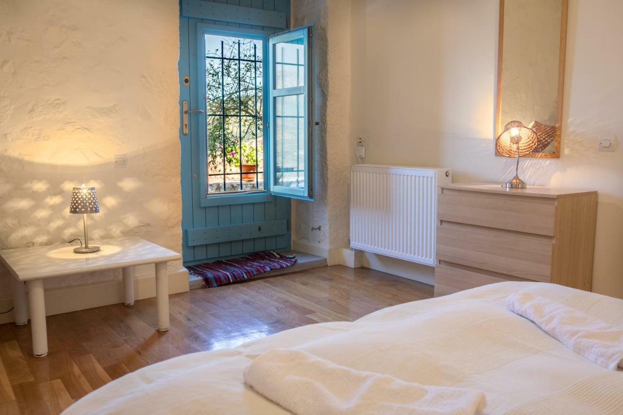 Villa Smaragda Liménion Buitenkant foto