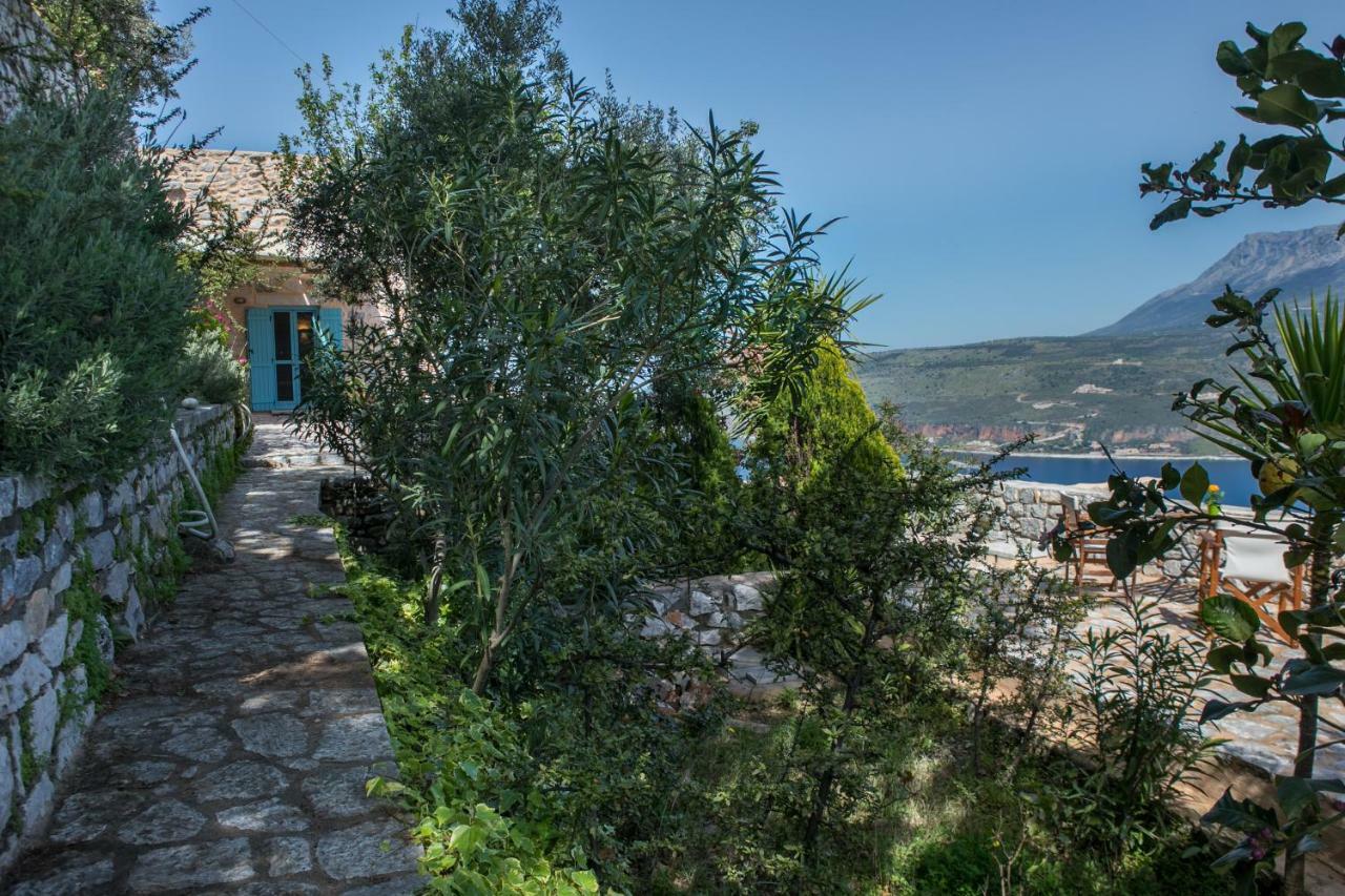 Villa Smaragda Liménion Buitenkant foto
