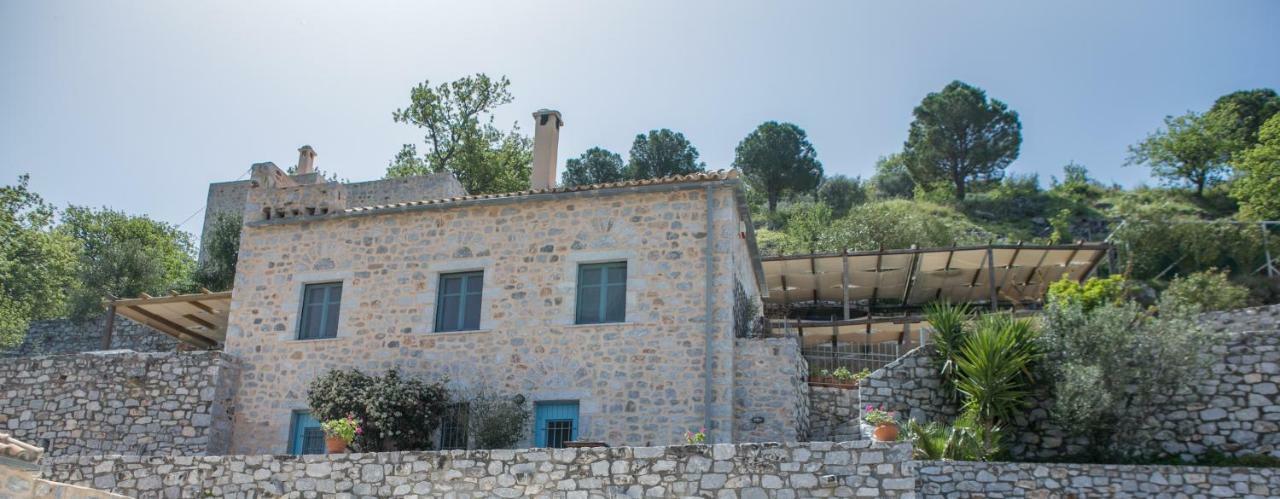 Villa Smaragda Liménion Buitenkant foto