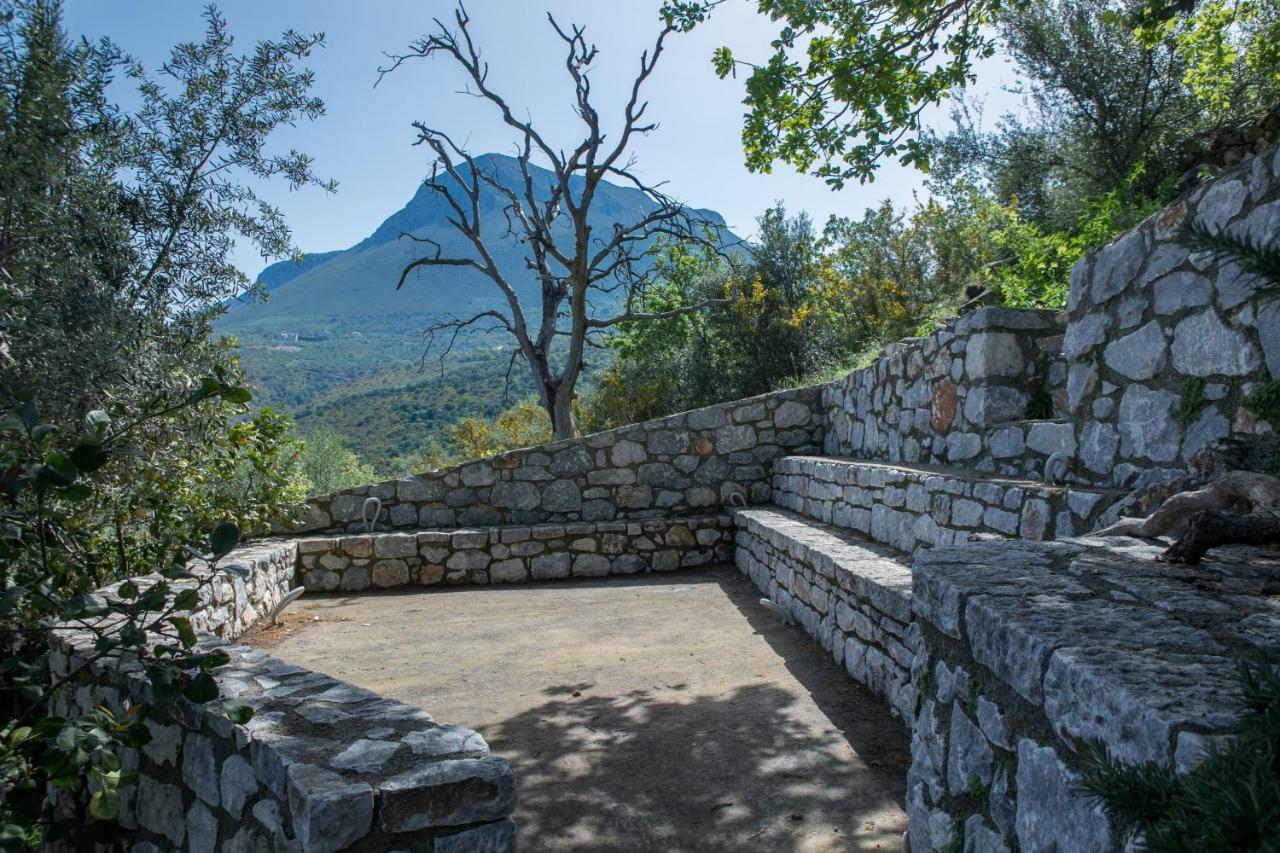 Villa Smaragda Liménion Buitenkant foto