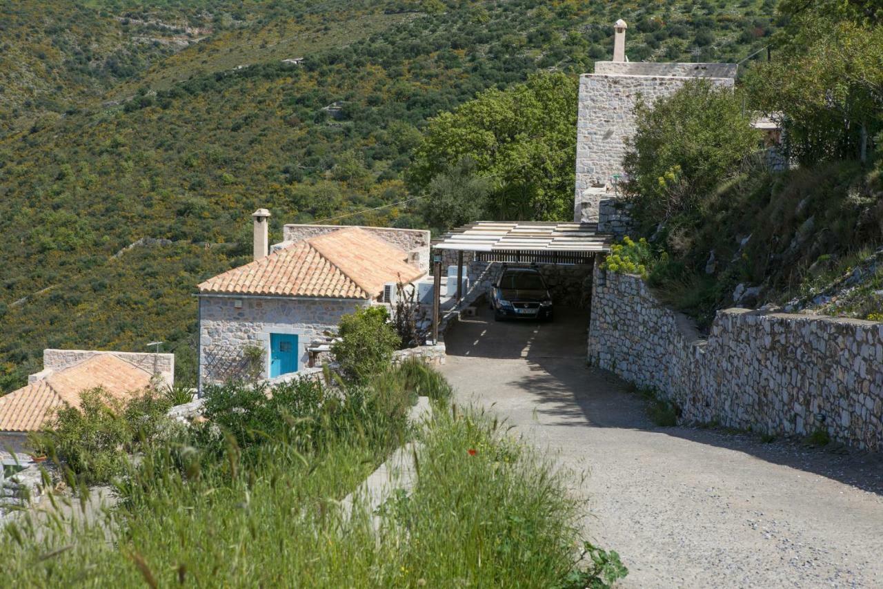 Villa Smaragda Liménion Buitenkant foto
