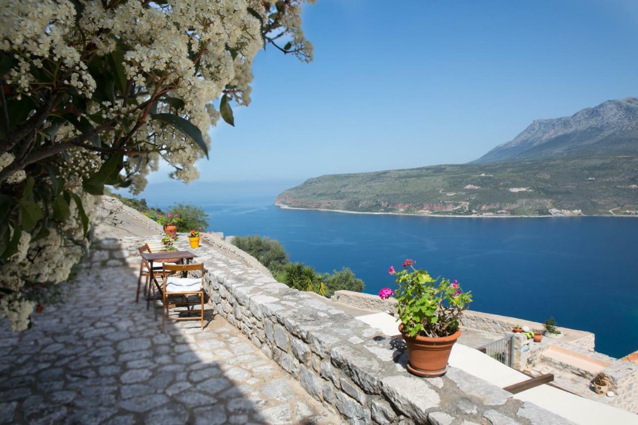 Villa Smaragda Liménion Buitenkant foto